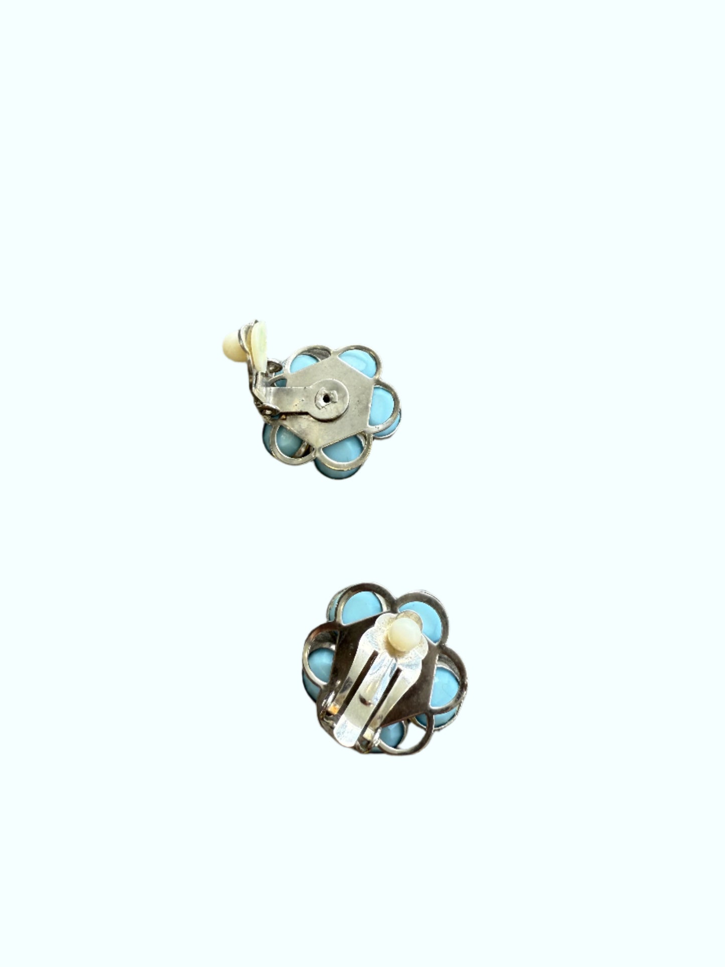"Blue Bloom" Vintage Silver Toned Clip On Earrings with Gem