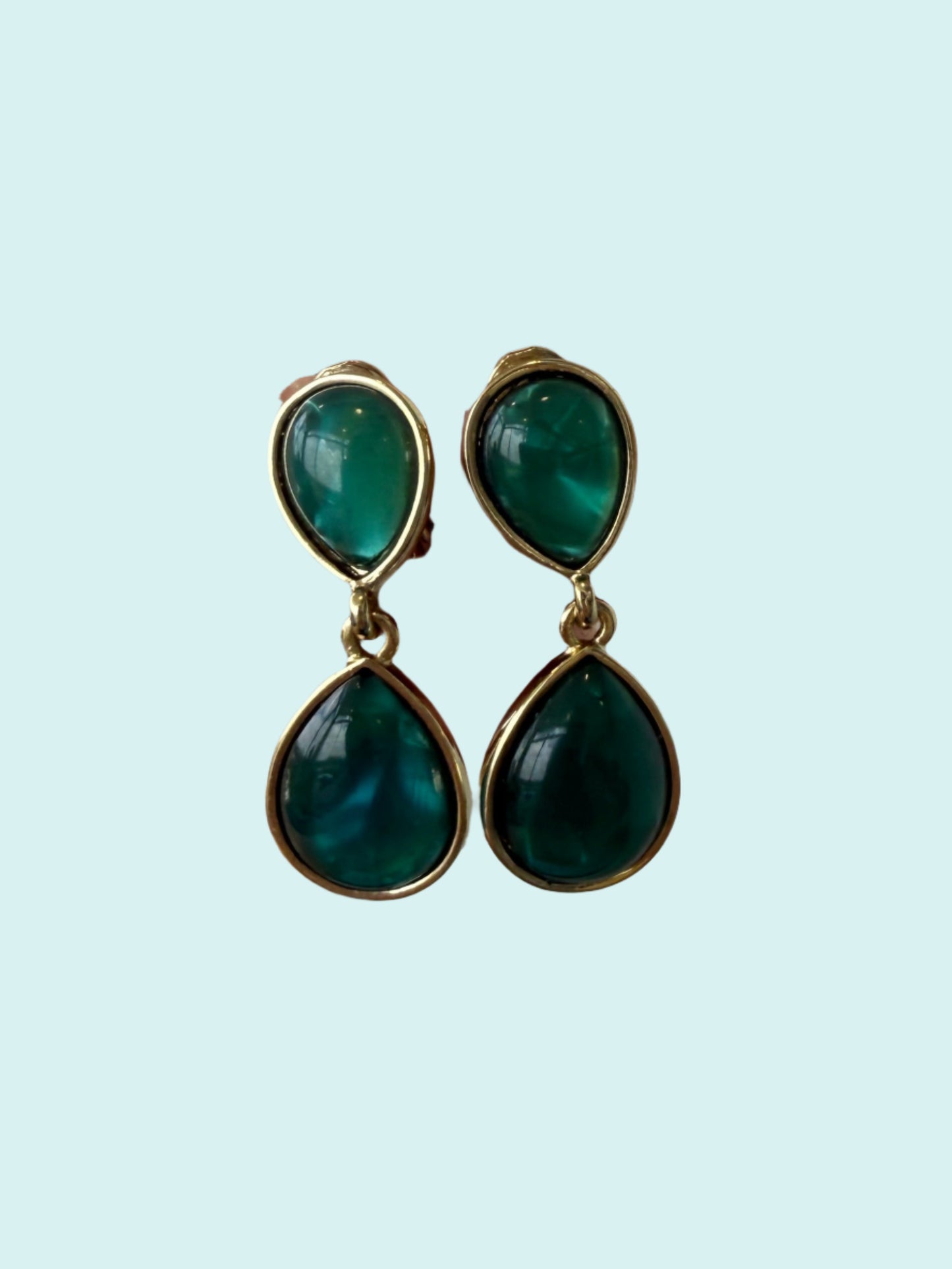"Emerald Waters" Vintage Clip-On Dangle Earrings